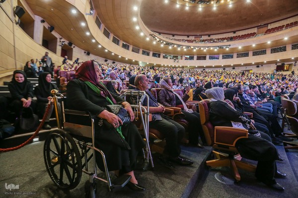 ویژه برنامه هفته ملی سلامت با حضور 1500 سالمند در برج میلاد