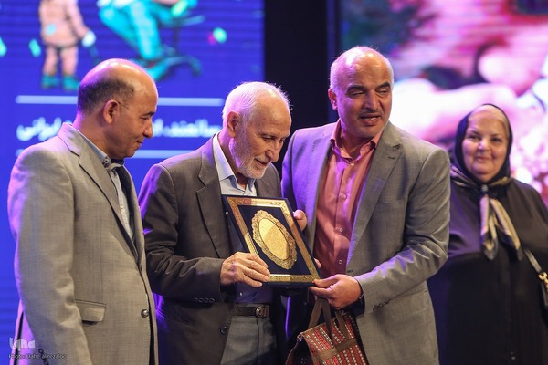 ویژه برنامه هفته ملی سلامت با حضور 1500 سالمند در برج میلاد