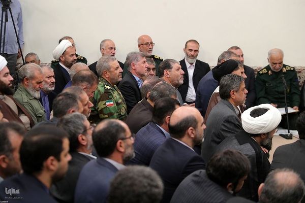 دیدار دست اندرکاران کنگره بزرگداشت ۹ هزار و ۸۰۰ شهید استان کرمانشاه با رهبر معظم انقلاب