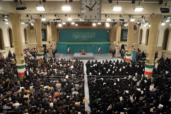 دیدار جمعی از خانواده‌های شهدای امنیت