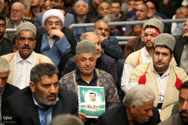 دیدار جمعی از خانواده‌های شهدای امنیت