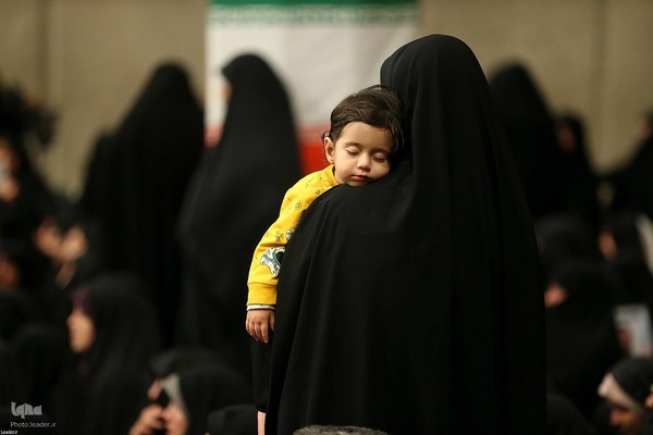 دیدار جمعی از خانواده‌های شهدای امنیت