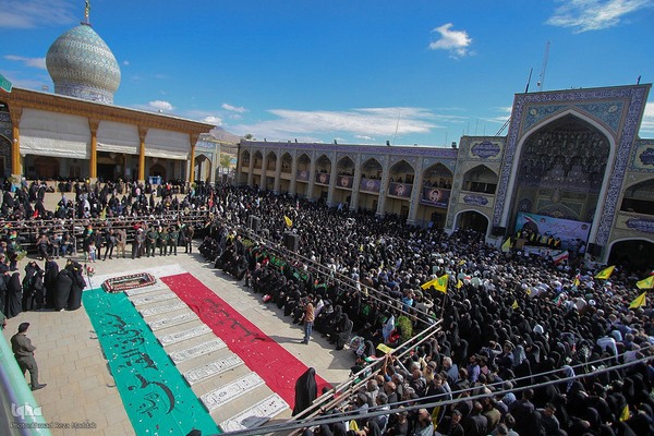 تشییع پیکر شهیده معصومه کرباسی و شهید محمد صباحی در شیراز