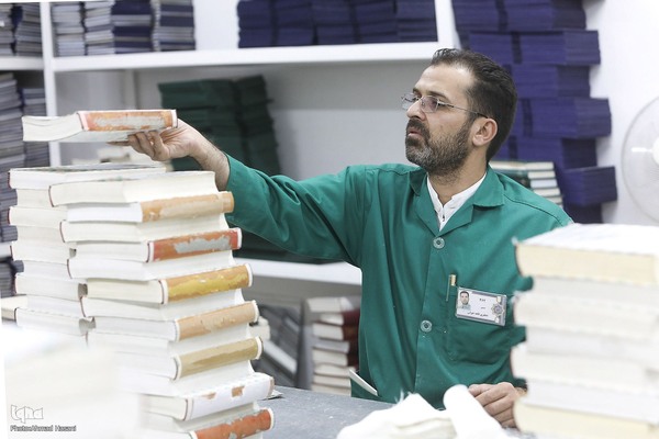 اهدای پنج هزار جلد قرآن مجید و مفاتیح الجنان به مردم مظلوم لبنان