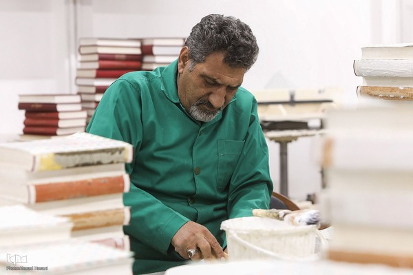 اهدای پنج هزار جلد قرآن مجید و مفاتیح الجنان به مردم مظلوم لبنان