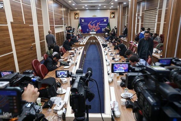 نشست خبری بزرگداشت یوم الله 13 آبان