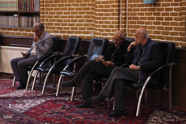 مسجد مقبره تبریز، آرامگاه نخستین شهید محراب