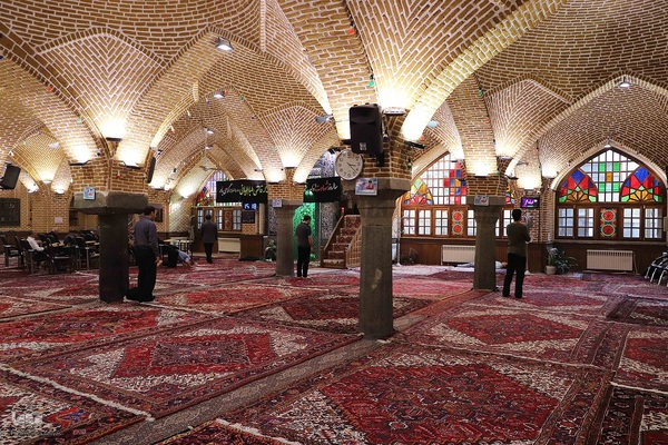 مسجد مقبره تبریز، آرامگاه نخستین شهید محراب