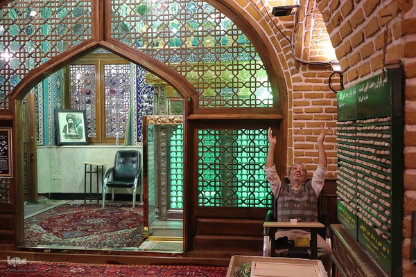 مسجد مقبره تبریز، آرامگاه نخستین شهید محراب