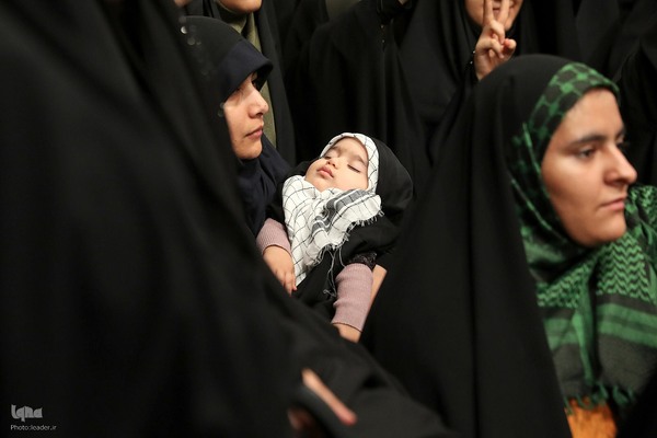 دیدار هزاران نفر از دانش‌آموزان و دانشجویان با رهبر انقلاب