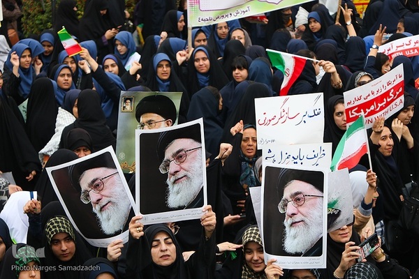 راهپیمایی ۱۳ آبان در اصفهان