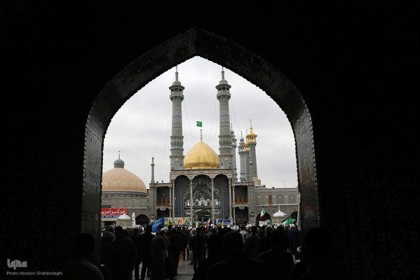 راهپیمایی یوم الله ۱۳ آبان در قم
