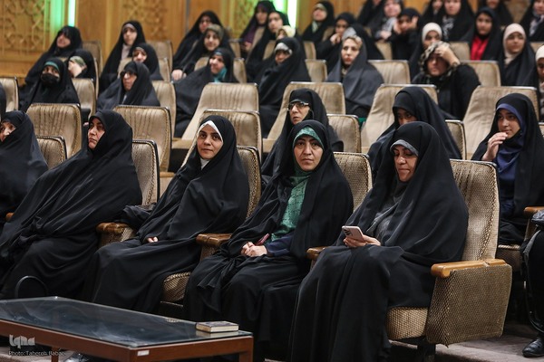 محفل «سرشناسان بهشت» برگزار شد