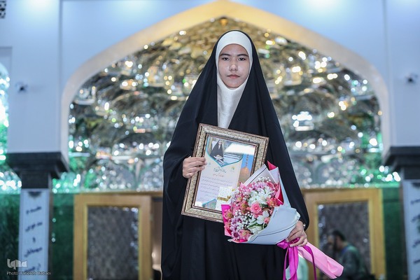 محفل «سرشناسان بهشت» برگزار شد