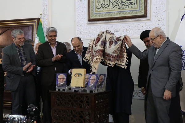 مراسم گرامیداشت نجفقلی حبیبی