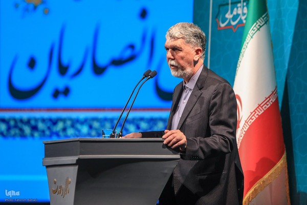 سیدعباس صالحی وزیر فرهنگ و ارشاد اسلامی در آئین پاسداشت استاد «حسین انصاریان»