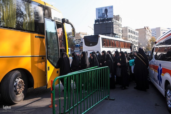 تشرف 313 خادمه حرم امام زاده صالح به قم