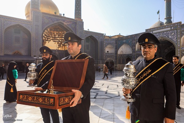 تشرف 313 خادمه حرم امام زاده صالح به قم