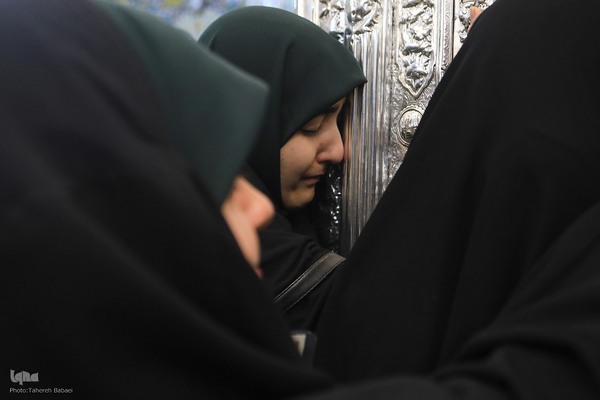 تشرف 313 خادمه حرم امام زاده صالح به قم