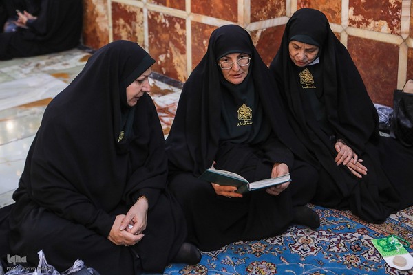 تشرف 313 خادمه حرم امام زاده صالح به قم