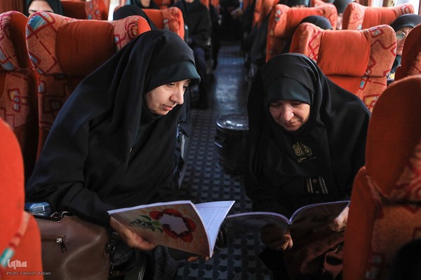 تشرف 313 خادمه حرم امام زاده صالح به قم