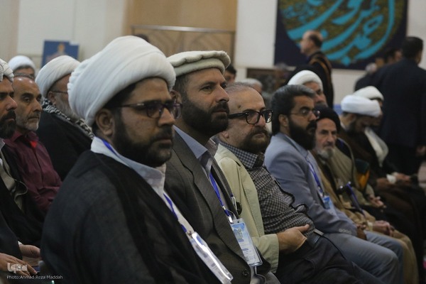 همایش بین المللی اندیشه های قرآنی حضرت آیت الله خامنه ای در حرم شاهچراغ(ع)