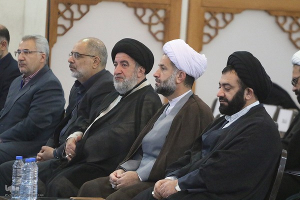 همایش بین المللی اندیشه های قرآنی حضرت آیت الله خامنه ای در حرم شاهچراغ(ع)