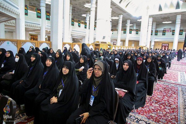 همایش بین المللی اندیشه های قرآنی حضرت آیت الله خامنه ای در حرم شاهچراغ(ع)
