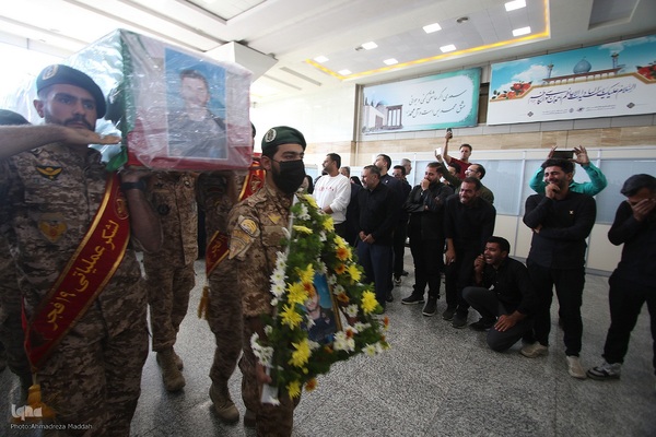 مراسم استقبال از پیکر مطهر ۳ پاسدار شهید تیپ ۳۳ المهدی(عج) در شیراز