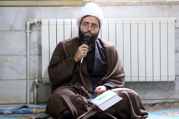 مراسم بزرگداشت شهید دکتر علی حیدری، پزشک جبهه مقاومت و یادبود درگذشت مادر شهید محسن میری