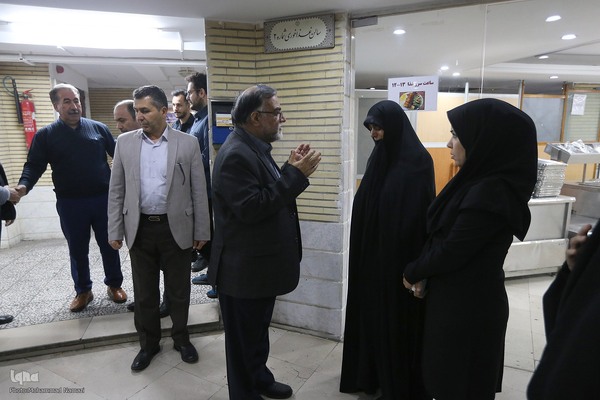 مراسم بزرگداشت شهید دکتر علی حیدری، پزشک جبهه مقاومت و یادبود درگذشت مادر شهید محسن میری