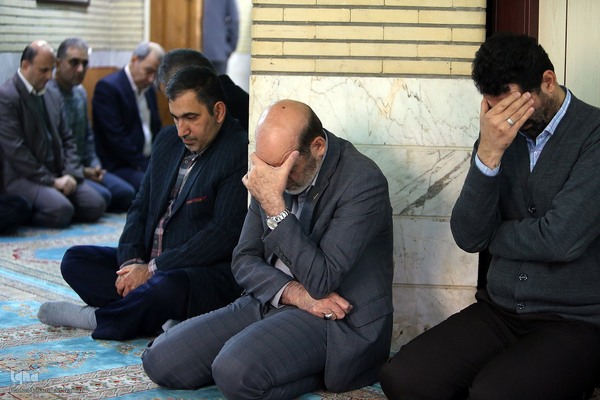 مراسم بزرگداشت شهید دکتر علی حیدری، پزشک جبهه مقاومت و یادبود درگذشت مادر شهید محسن میری