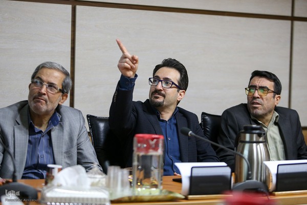 نشست تخصصی «جایگاه جهاد دانشگاهی در حکمرانی علم و فناوری با تأکید بر ظرفیت‌های اساسنامه»