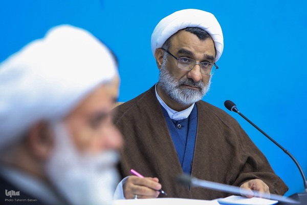 جلسه شورای عالی انقلاب فرهنگی