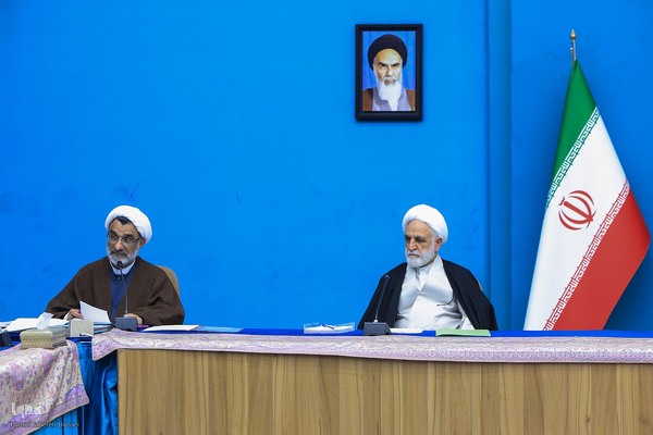 جلسه شورای عالی انقلاب فرهنگی