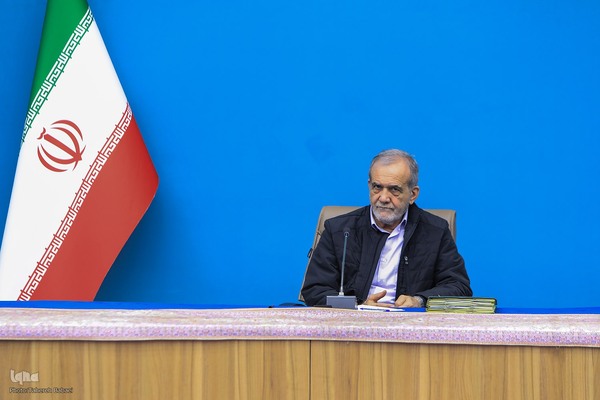 جلسه شورای عالی انقلاب فرهنگی