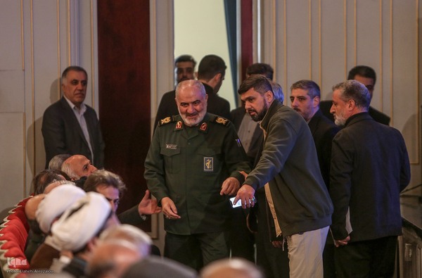 کنگره ملی بانوی مبارز و انقلابی خواهر دباغ