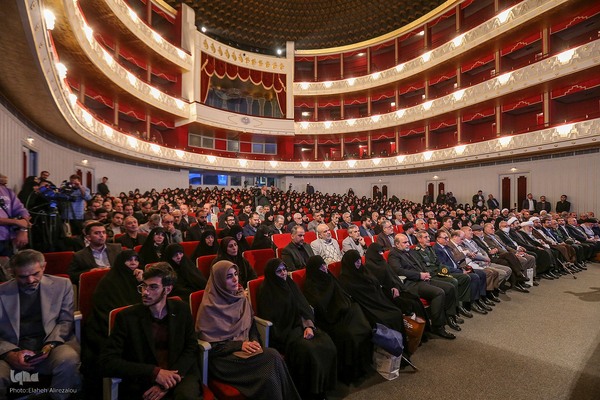 کنگره ملی بانوی مبارز و انقلابی خواهر دباغ