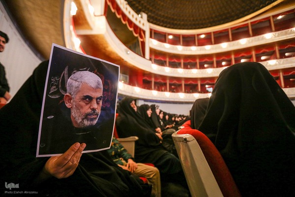 کنگره ملی بانوی مبارز و انقلابی خواهر دباغ