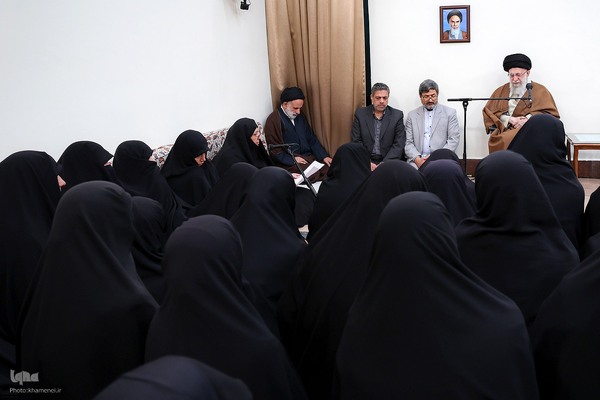 دیدار جمعی از مدیران، اساتید و طلاب جامعه‌الزهرا