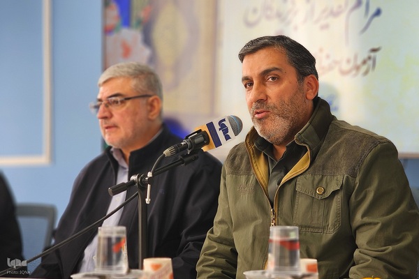 مراسم تجلیل از برگزیدگان حفظ عمومی قرآن کریم استان تهران