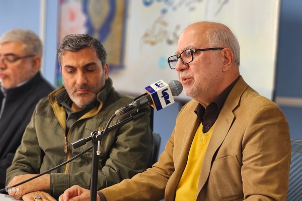 مراسم تجلیل از برگزیدگان حفظ عمومی قرآن کریم استان تهران