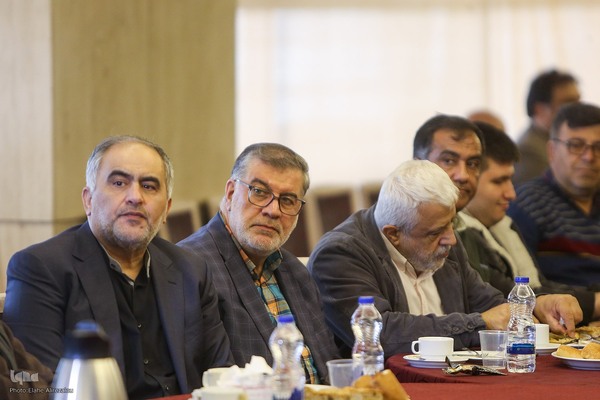 قلم‌های آسمانی