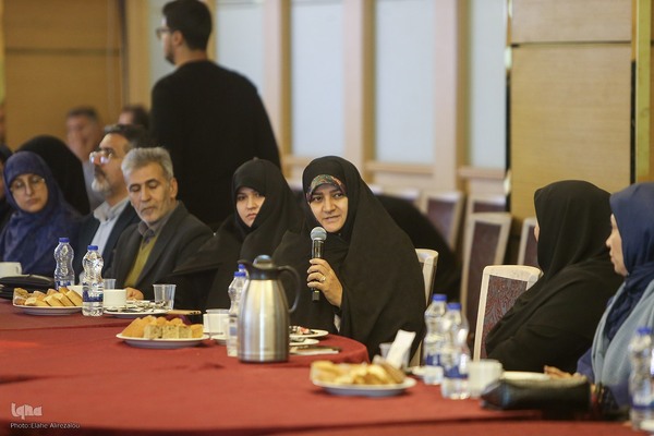 قلم‌های آسمانی