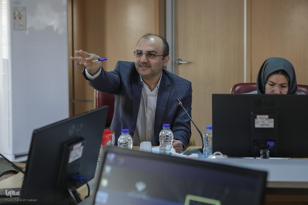 نشست آنسوی شکست