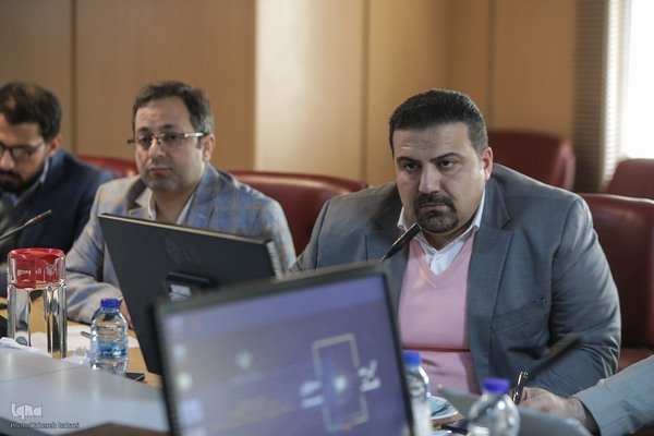 نشست آنسوی شکست