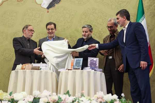 افتتاحیه نوزدهمین نشست تخصصی استادان، قاریان و حافظان ممتاز قرآن کریم