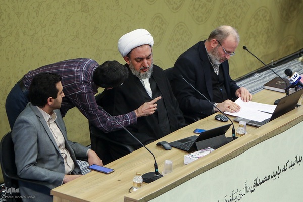 افتتاحیه نوزدهمین نشست تخصصی استادان، قاریان و حافظان ممتاز قرآن کریم