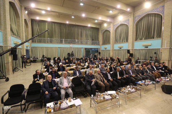 دومین روز نشست تخصصی استادان، قاریان و حافظان قرآن کریم