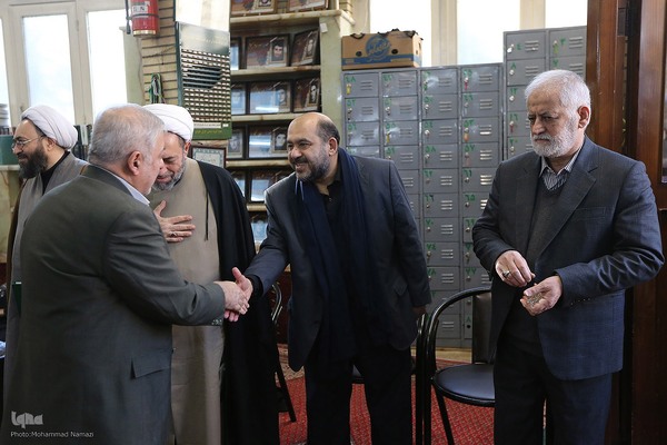 مراسم ترحیم مرحوم یعقوب منصوری پدر کریم منصوری قاری ممتاز و بین المللی کشور